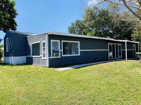 A home in Okeechobee