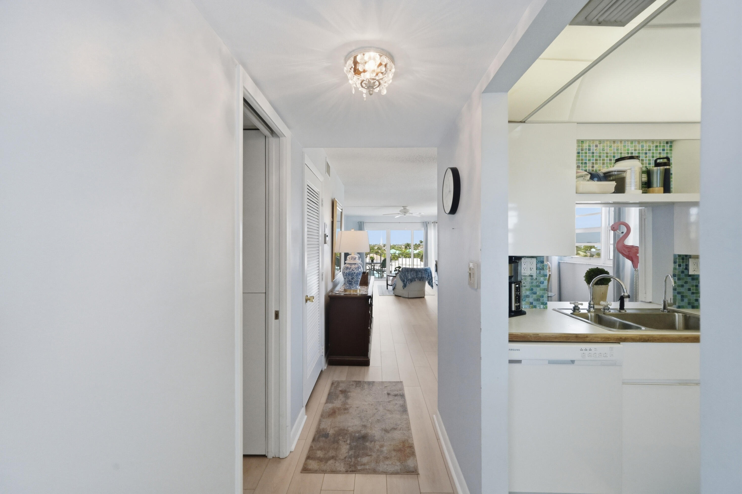 LEISURE MAR CONDO - Residential