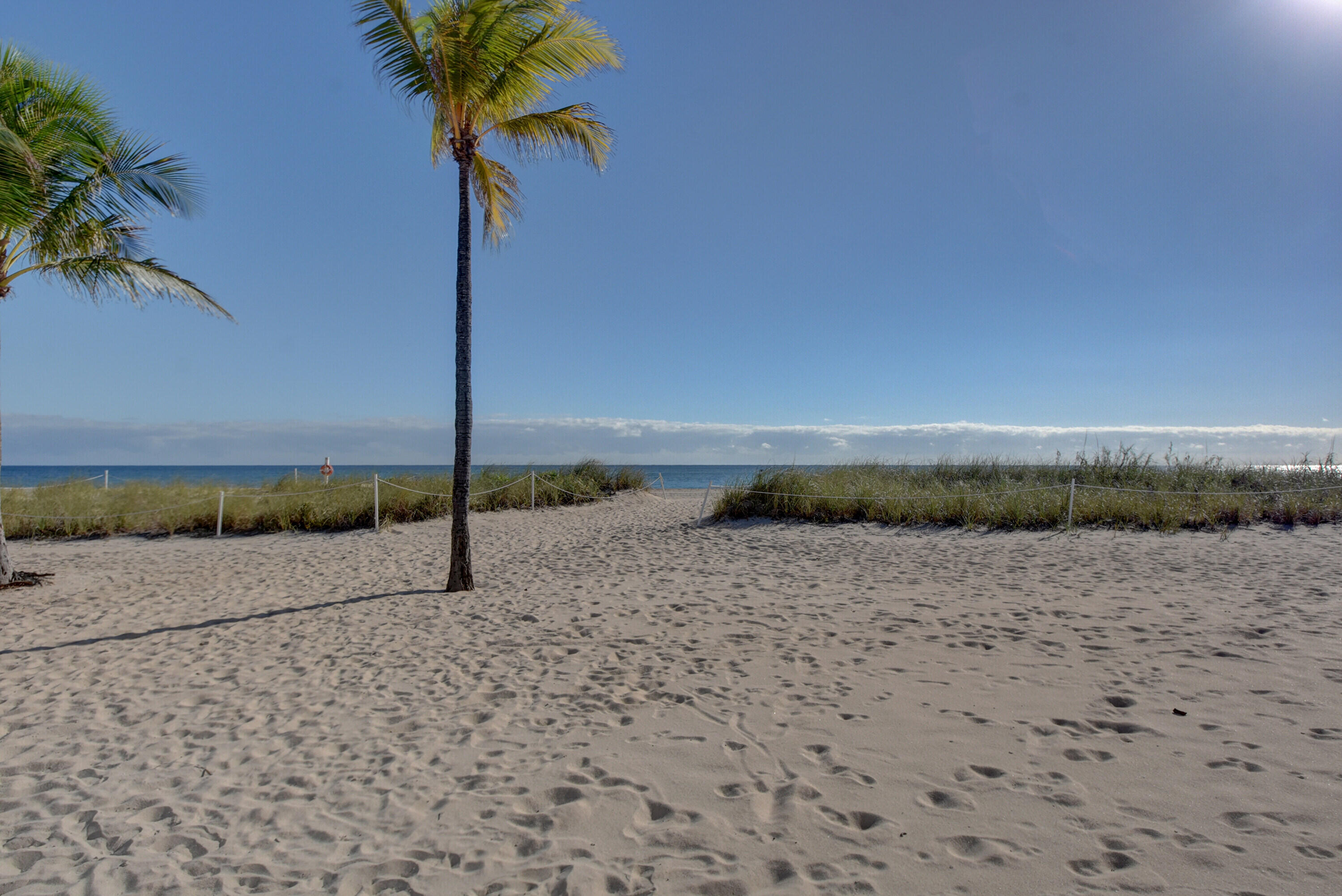 LEISURE MAR CONDO - Residential