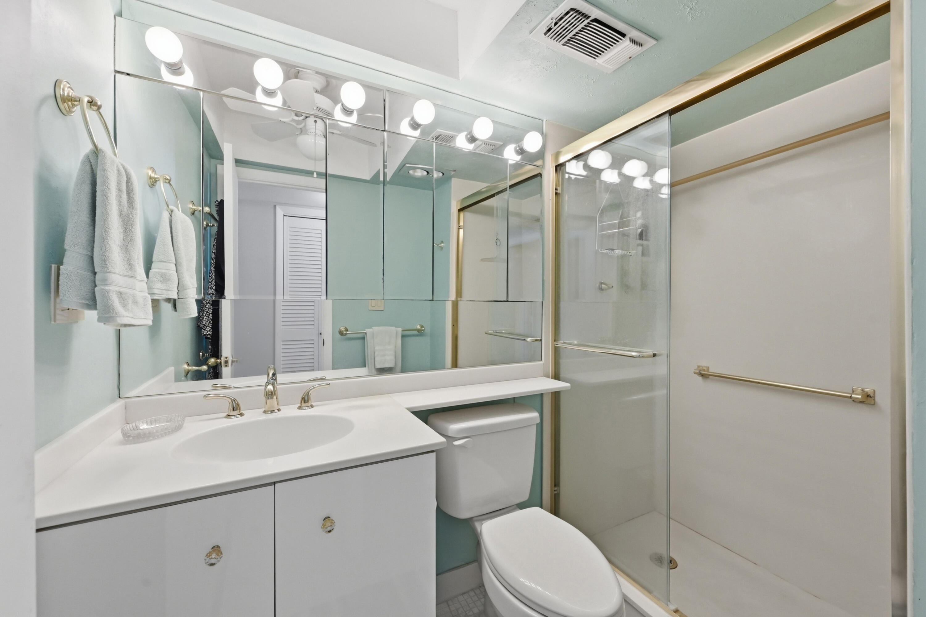 LEISURE MAR CONDO - Residential