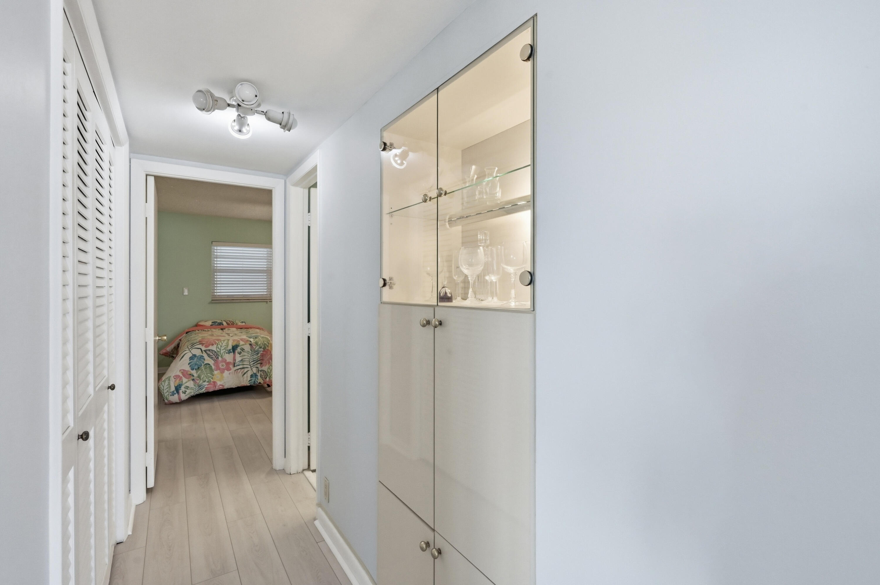 LEISURE MAR CONDO - Residential