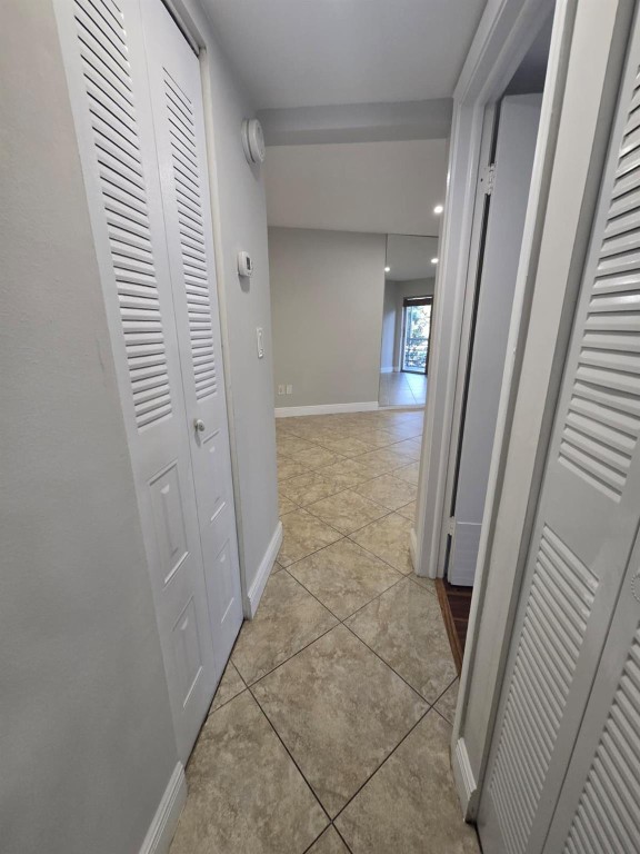 The Oaks Condo - Residential Lease