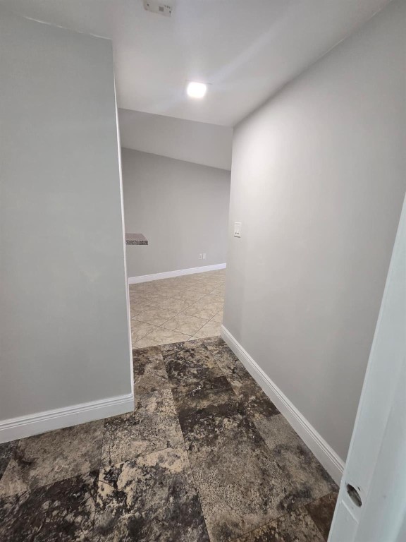 The Oaks Condo - Residential Lease