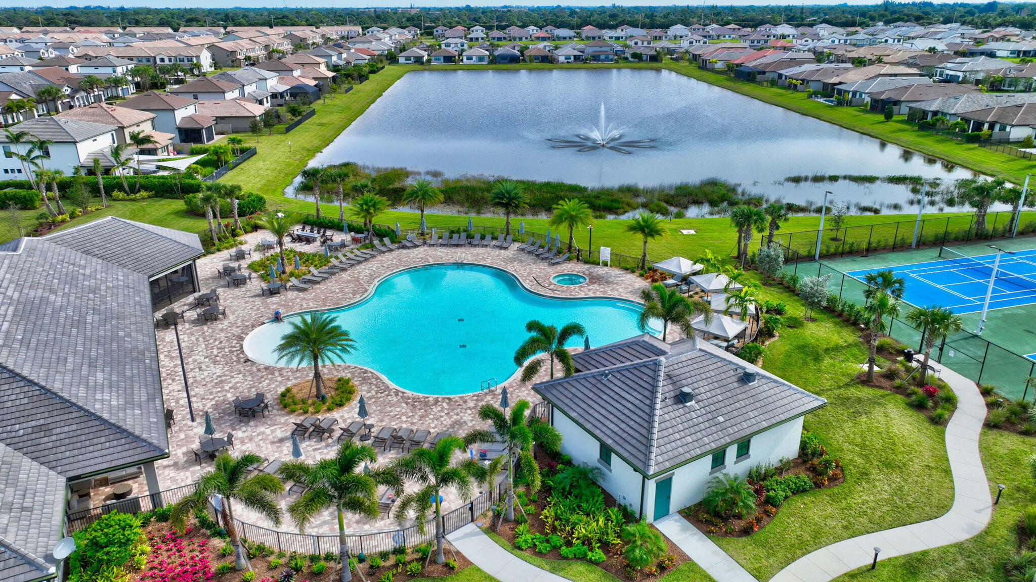 FIELDS AT GULFSTREAM POLO - Residential