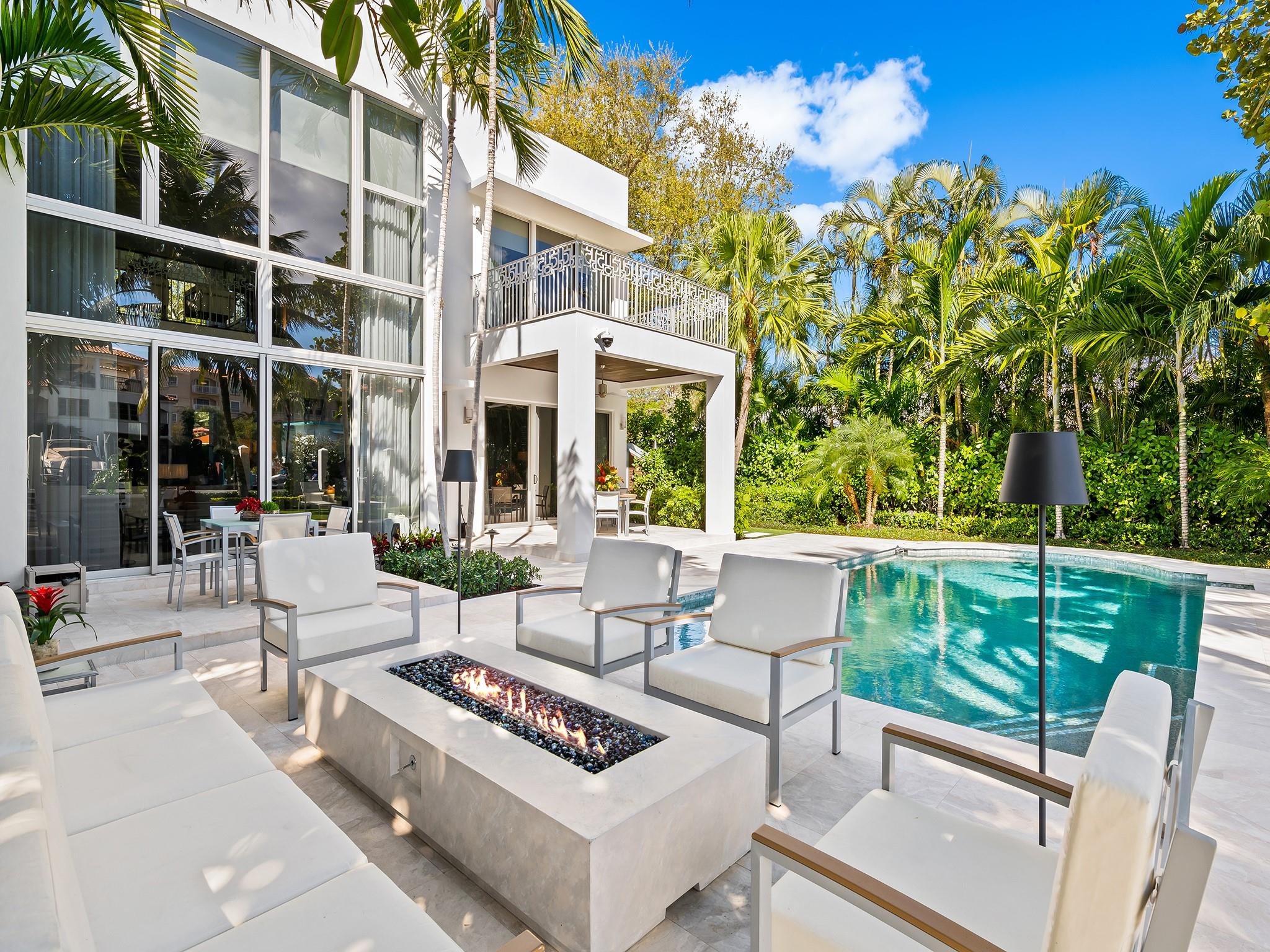 Victoria Isles - Residential