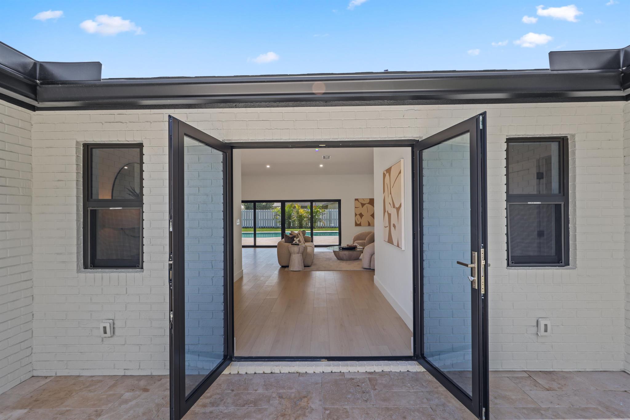 3099 NW 25th Way