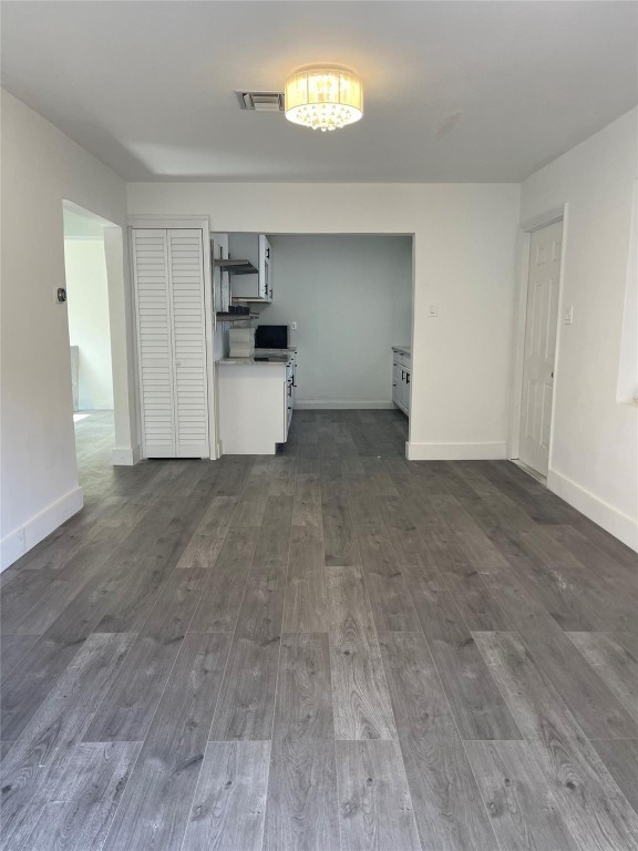 BEVERLY PARK - Residential