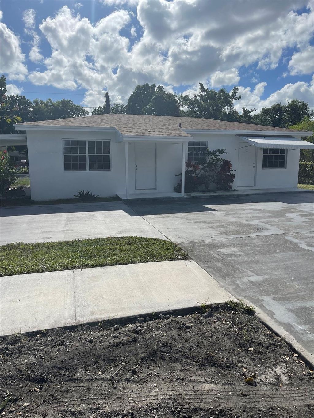 Photo of 6118 Funston St, Hollywood, FL 33023 (MLS # F10543300)