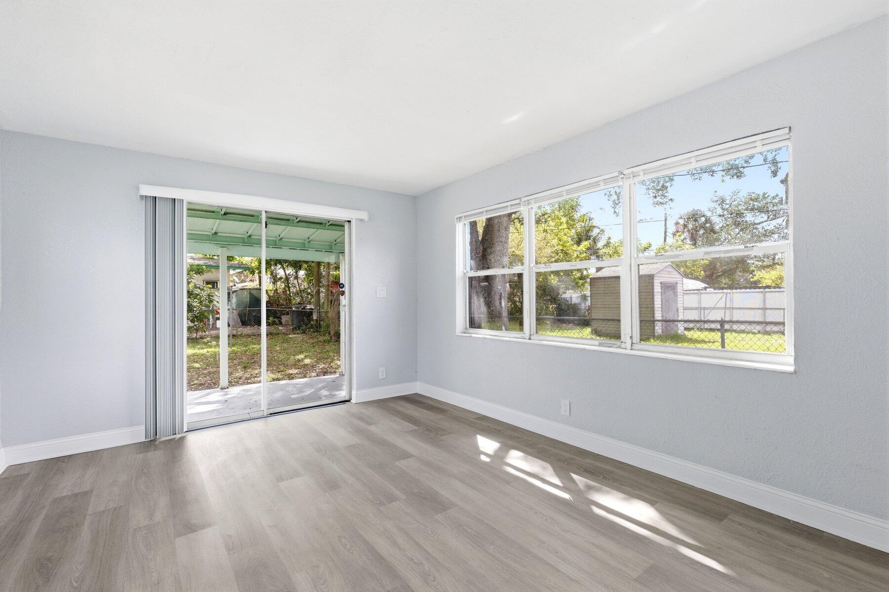 CARVER PARK - Residential