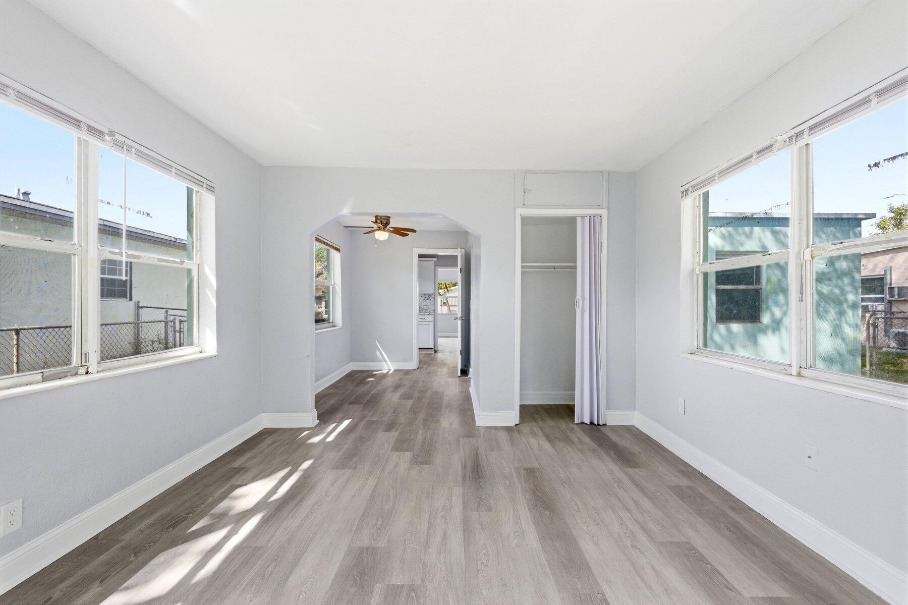 CARVER PARK - Residential