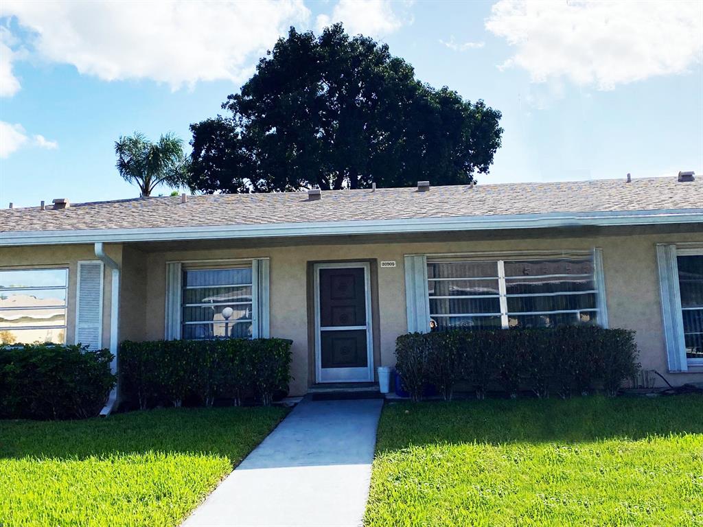 BOCA LAKES CONDO - Residential