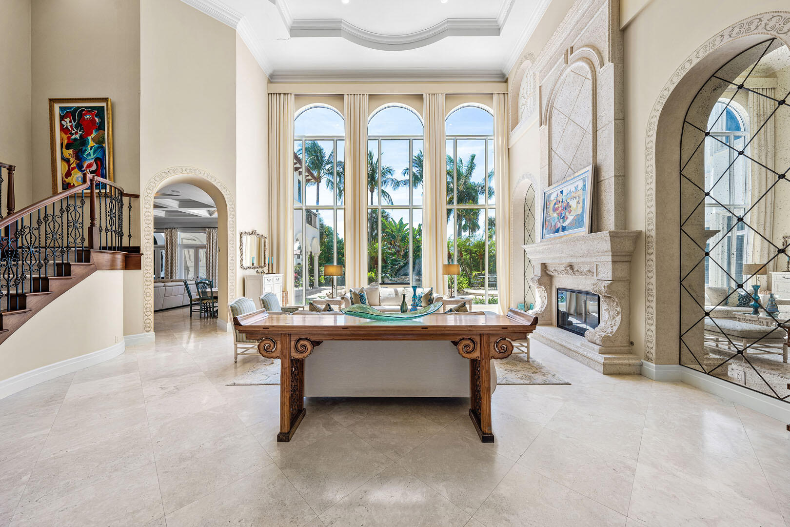ROYAL PALM YACHT & COUNTRY CLUB - Residential