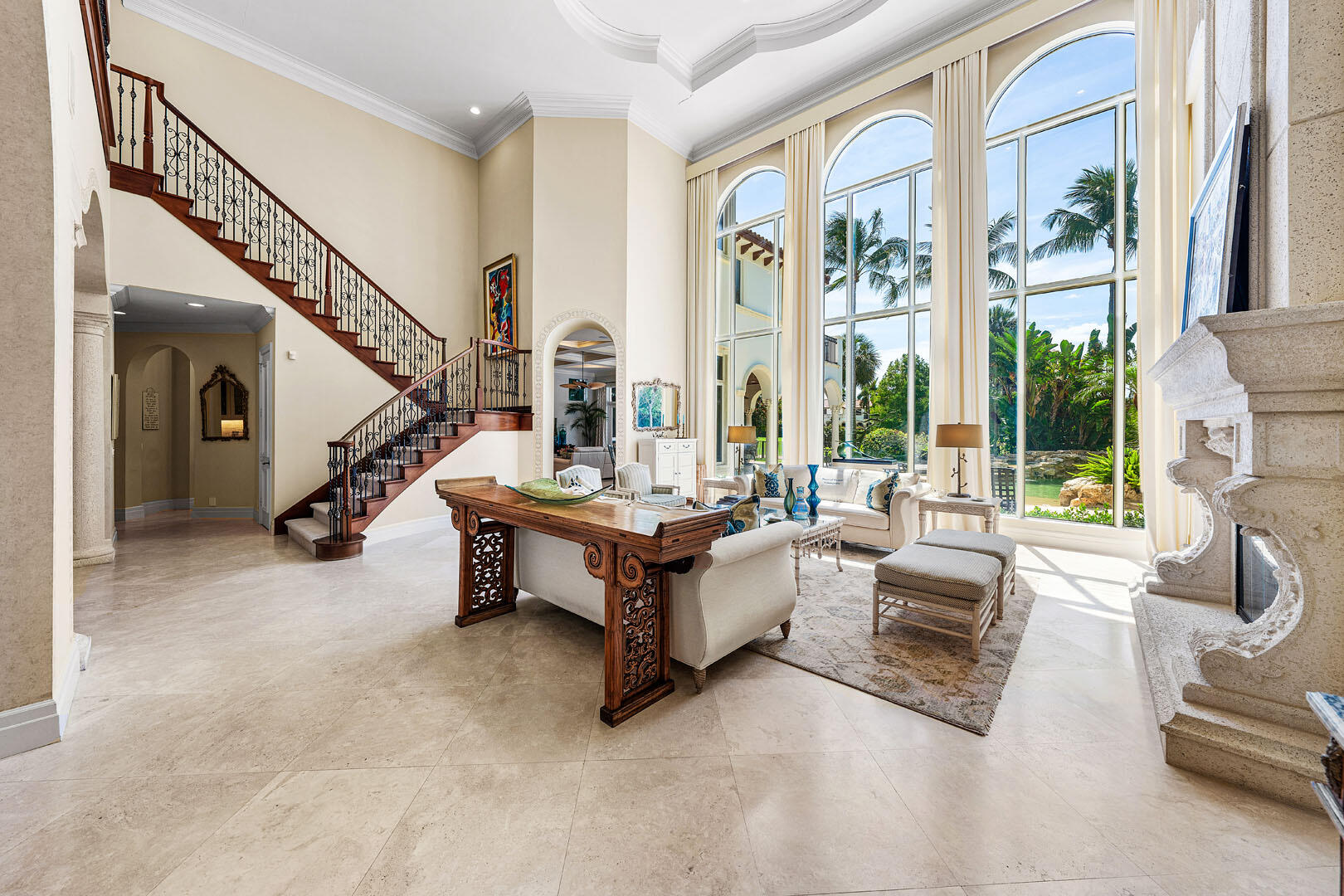 ROYAL PALM YACHT & COUNTRY CLUB - Residential