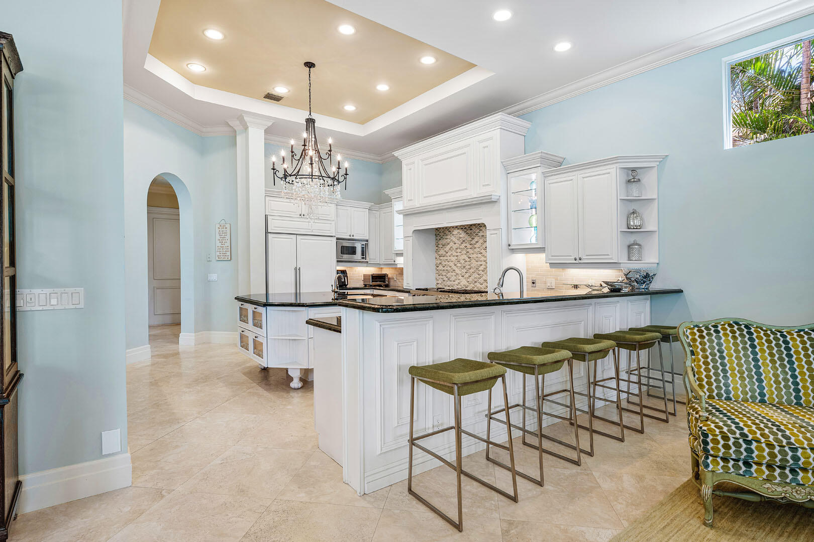 ROYAL PALM YACHT & COUNTRY CLUB - Residential