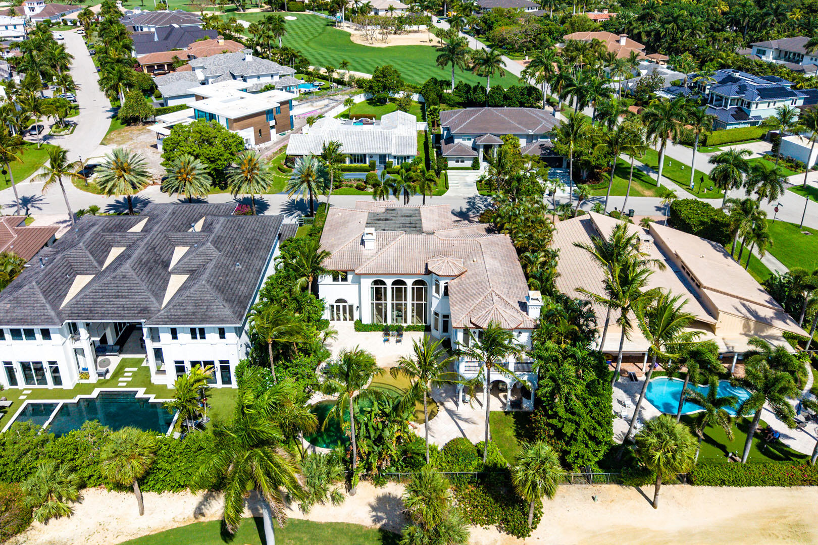 ROYAL PALM YACHT & COUNTRY CLUB - Residential