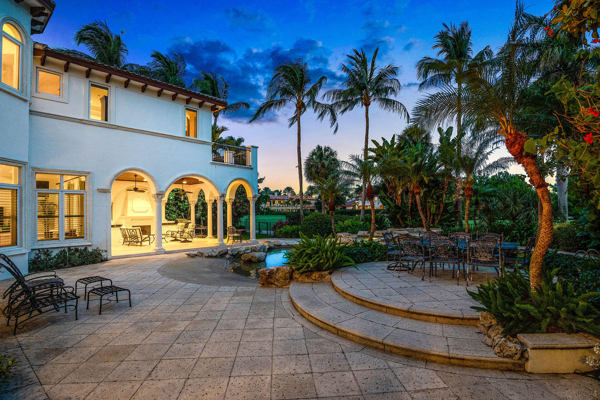 ROYAL PALM YACHT & COUNTRY CLUB - Residential