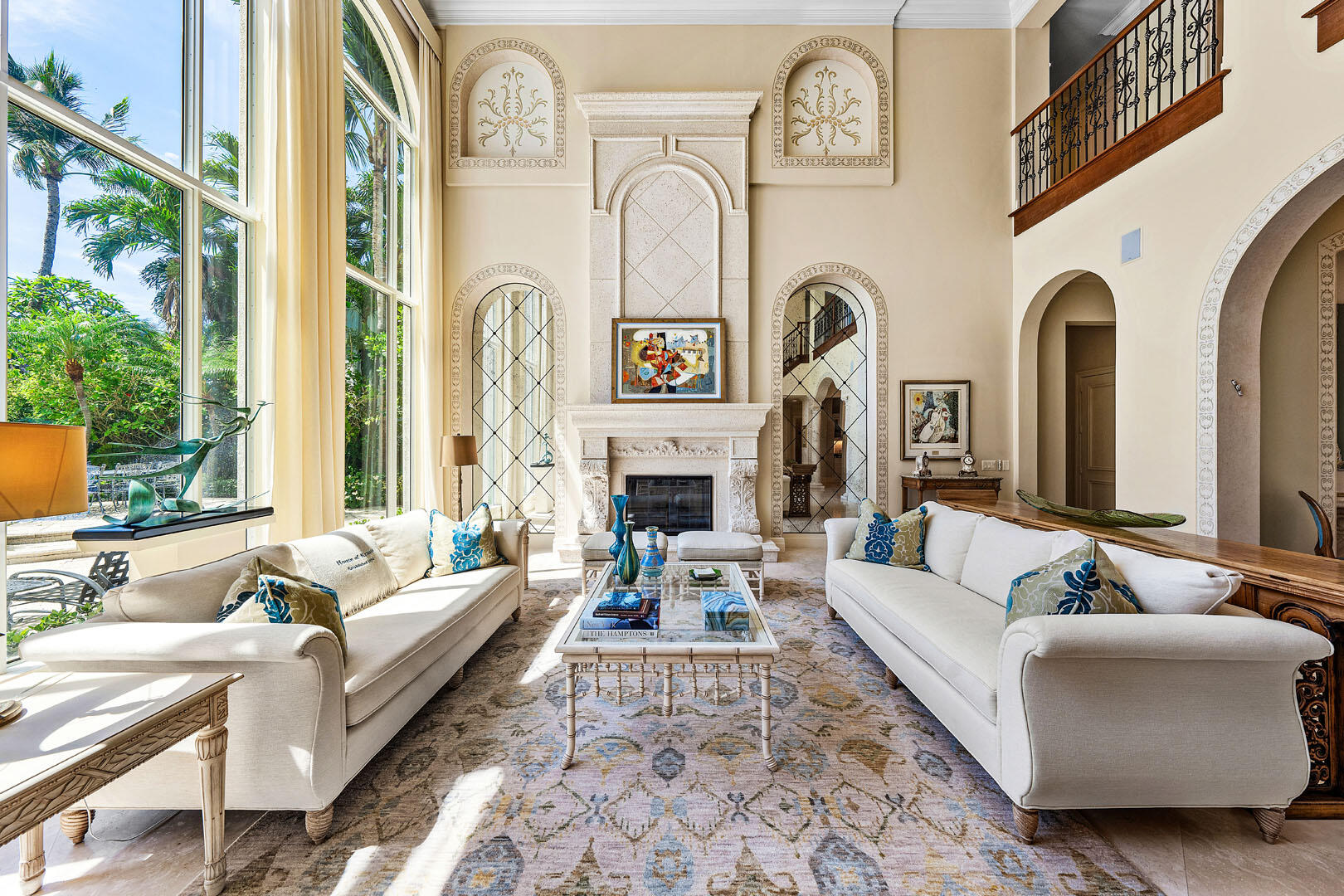 ROYAL PALM YACHT & COUNTRY CLUB - Residential
