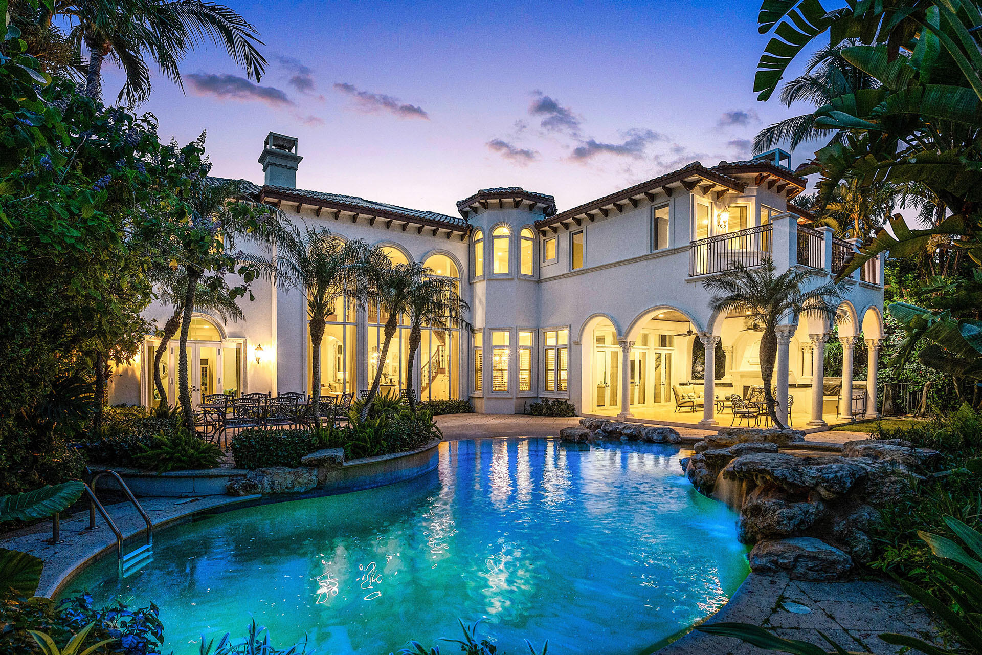 1282 Sabal Palm Drive