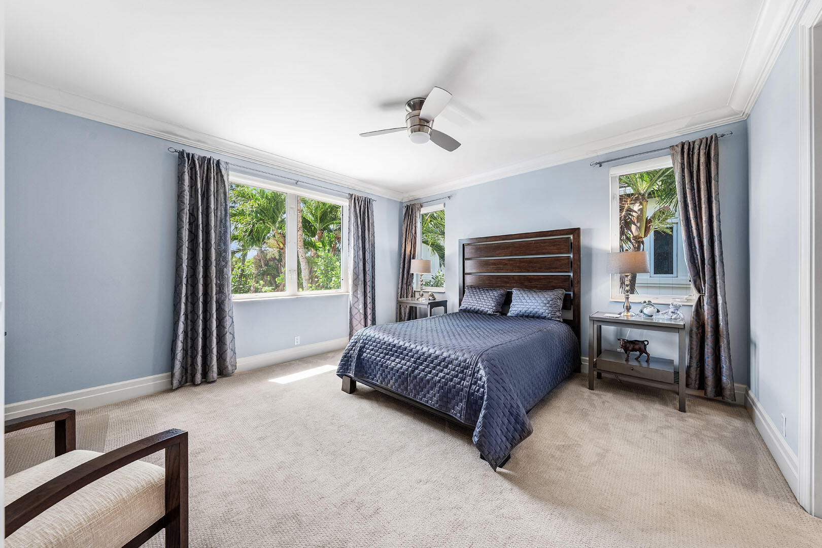 ROYAL PALM YACHT & COUNTRY CLUB - Residential