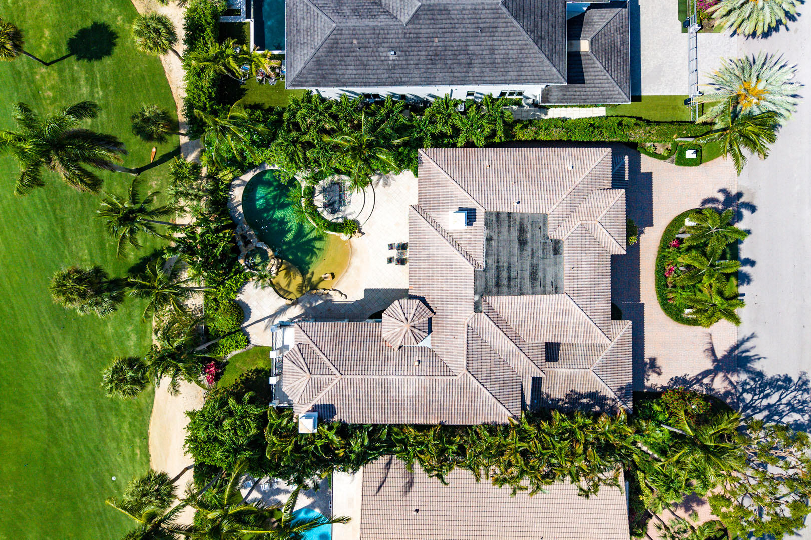 ROYAL PALM YACHT & COUNTRY CLUB - Residential