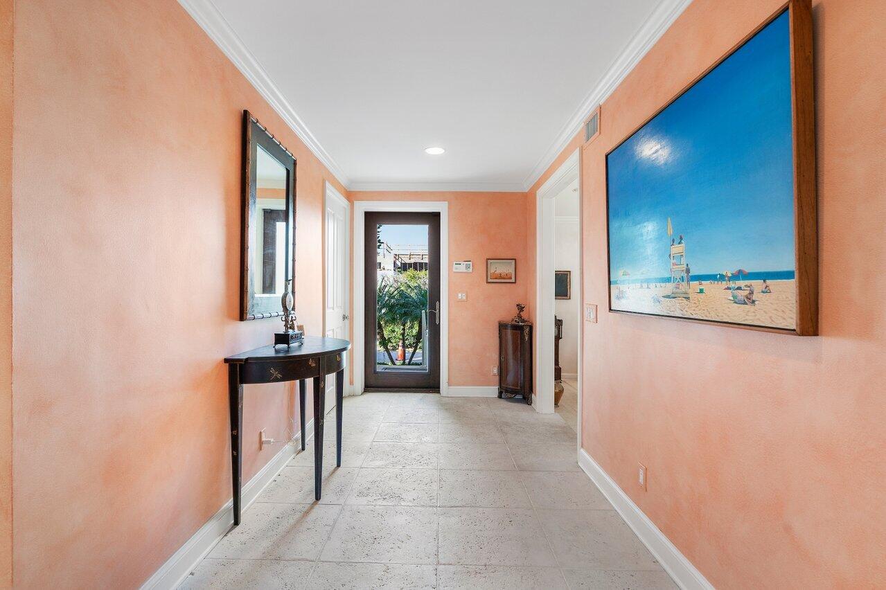 JAMAICA LANE IN - Residential