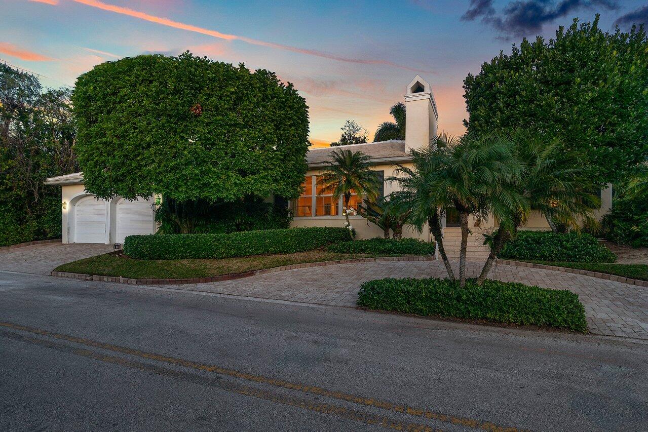 JAMAICA LANE IN - Residential