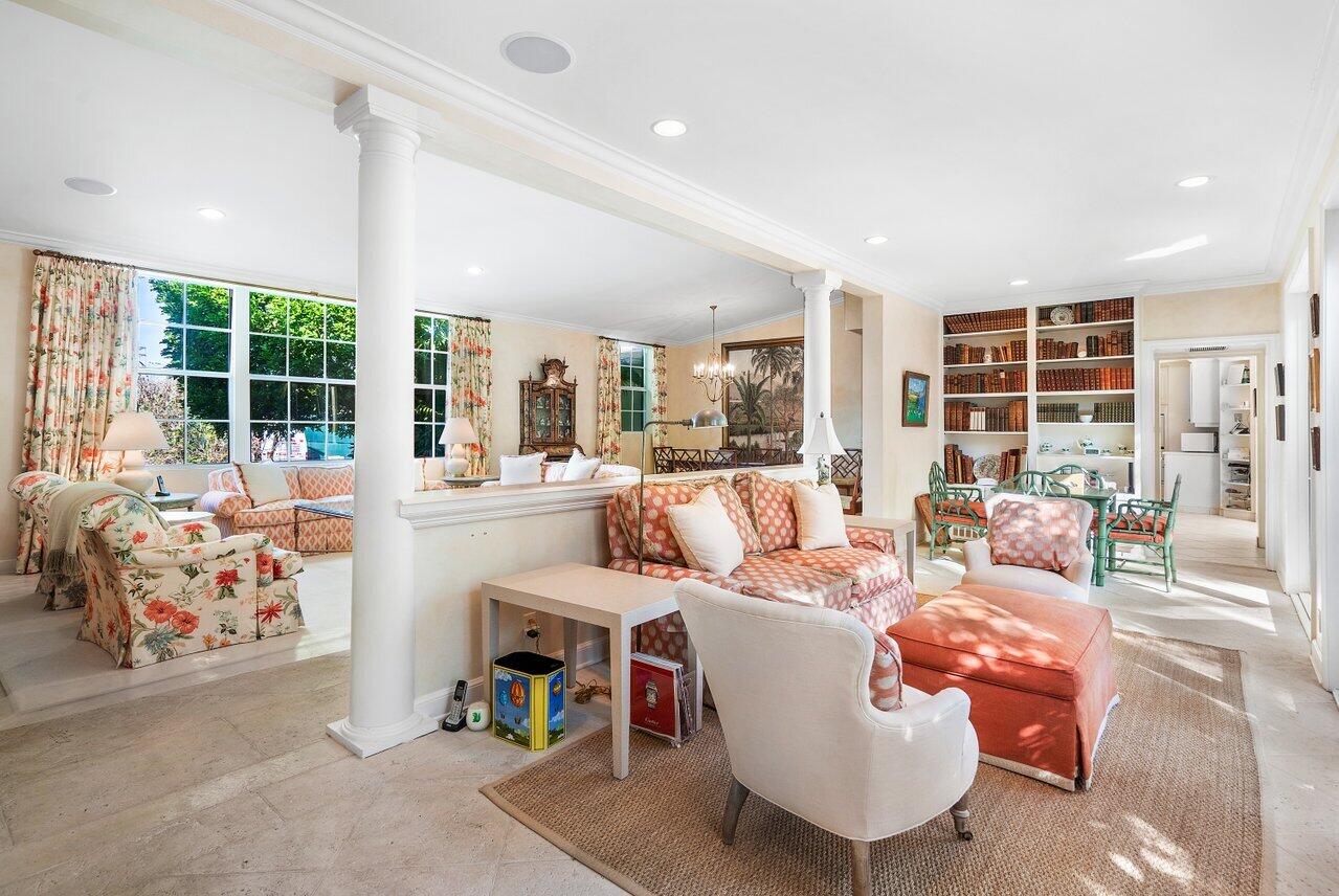 JAMAICA LANE IN - Residential