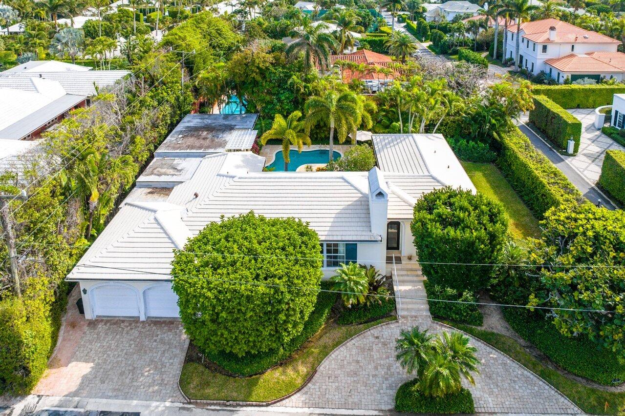 JAMAICA LANE IN - Residential