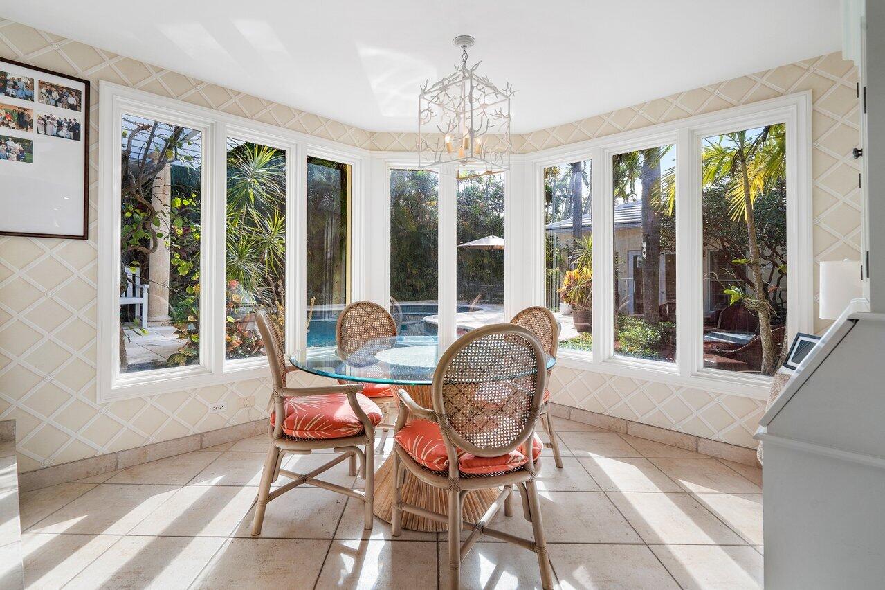 JAMAICA LANE IN - Residential