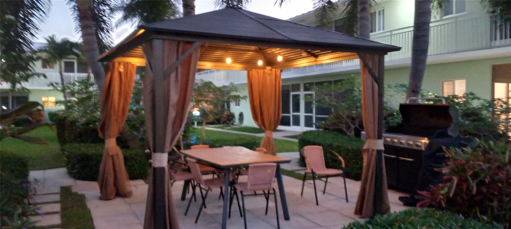 Tarlton Manors - Residential