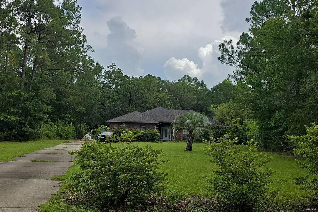 3131 Bernath Dr