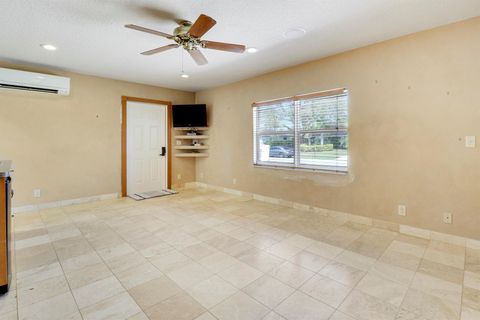 A home in Royal Palm Beach