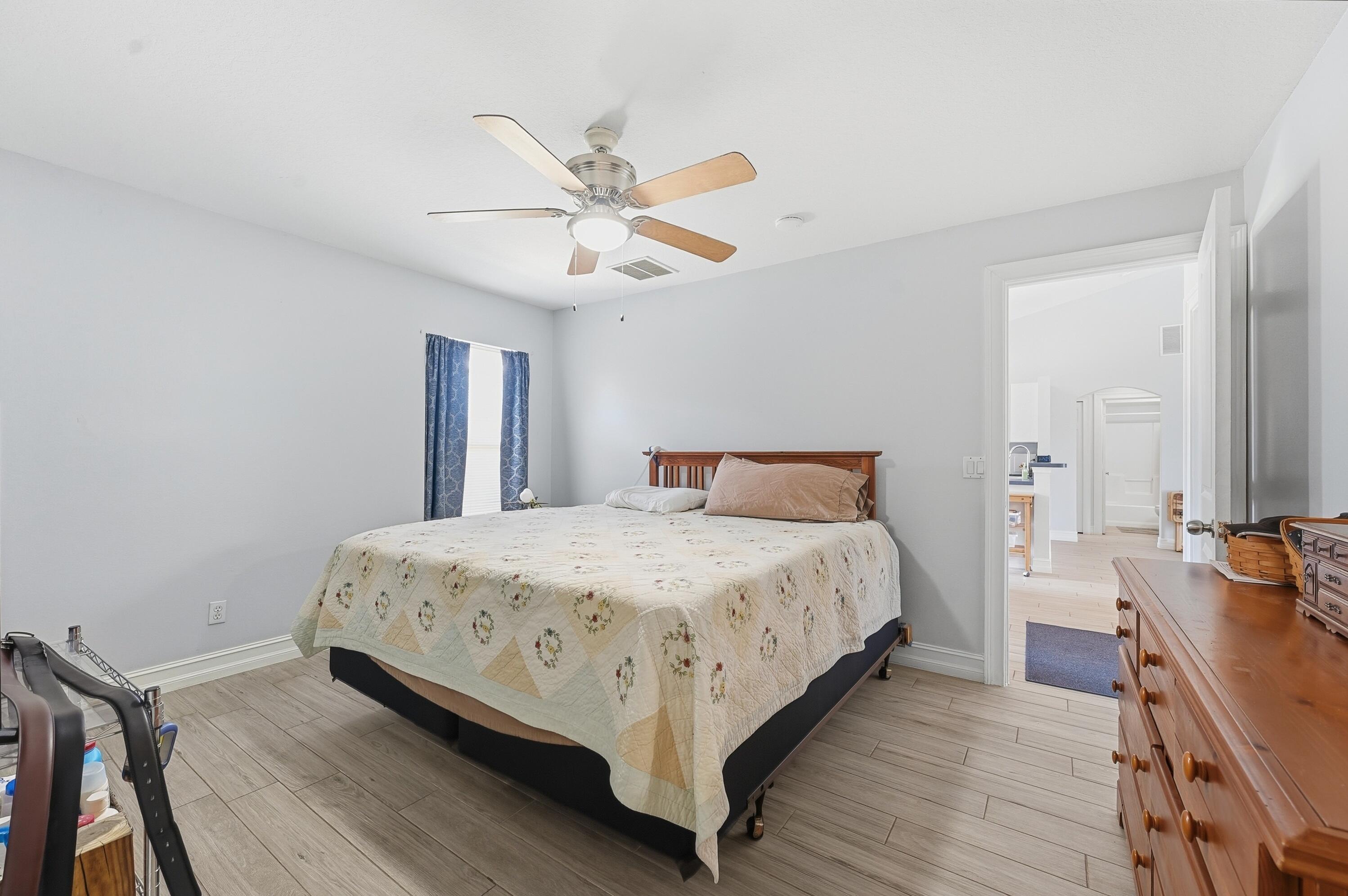 PORT ST LUCIE SECTION 4 - Residential