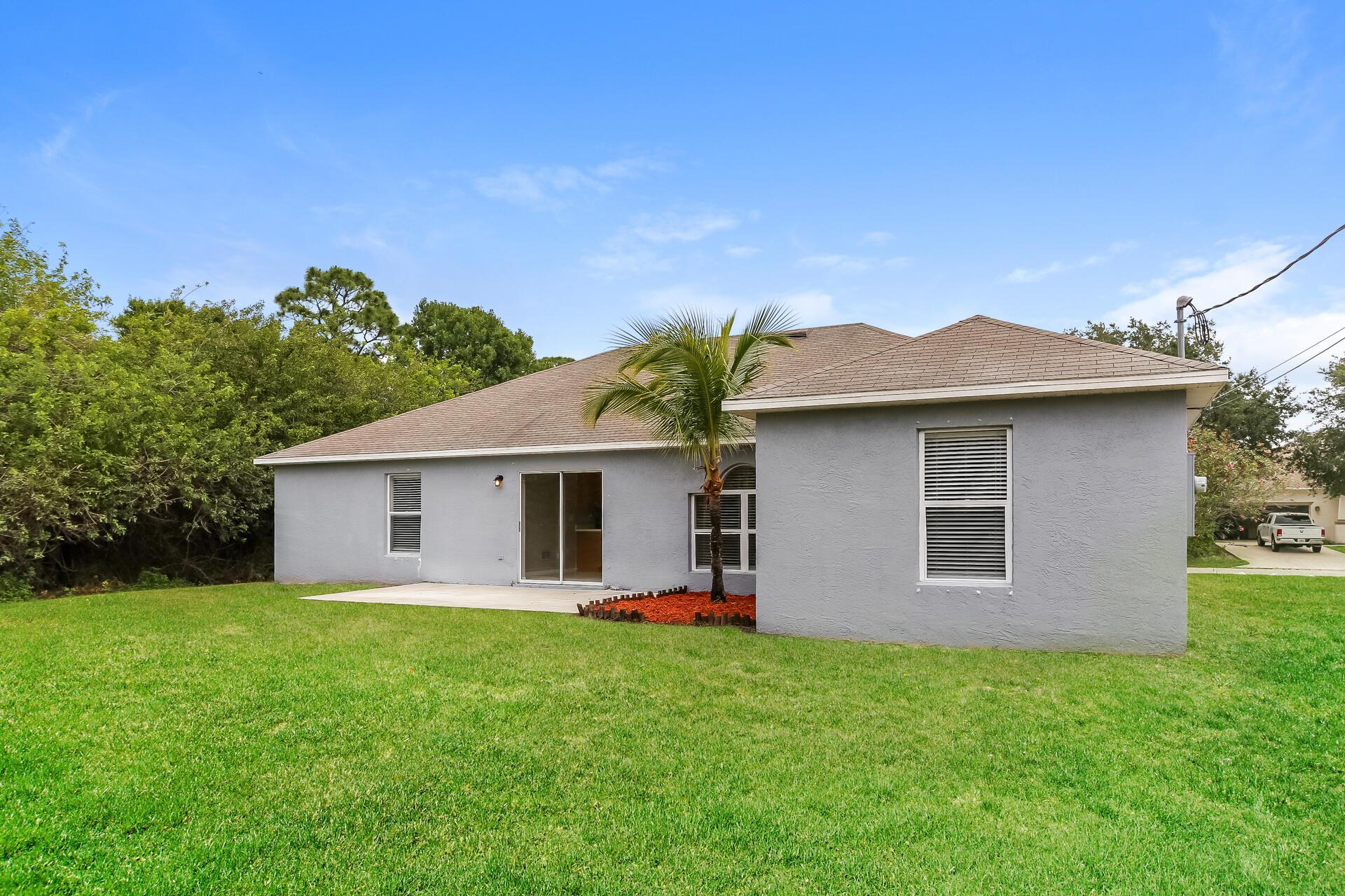 PORT ST LUCIE SECTION 19 - Residential Lease