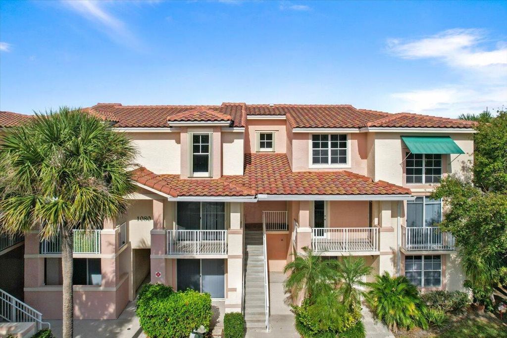 Photo of 1080 University Boulevard #21, Jupiter, FL 33458 (MLS # R10917462)