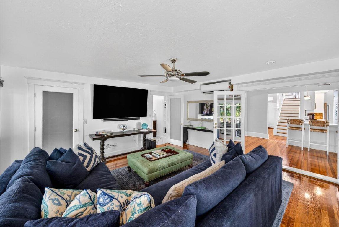 CARLBERG COURT ADD 1 - Residential