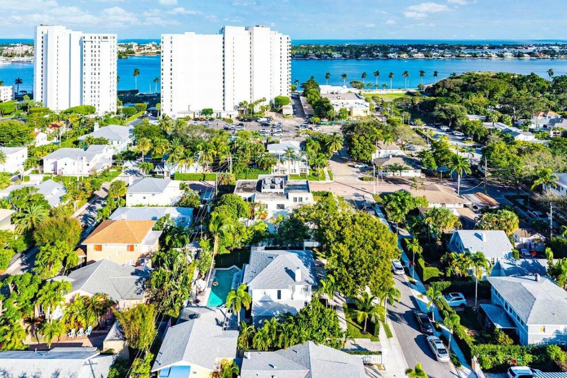 CARLBERG COURT ADD 1 - Residential