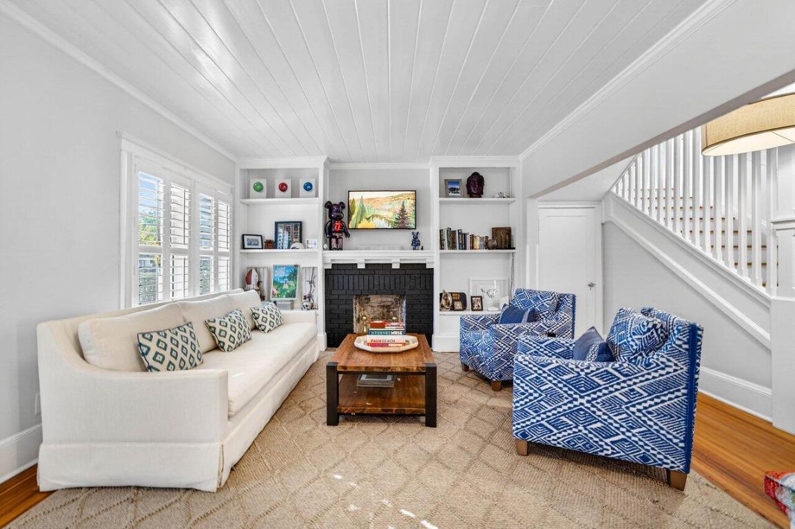 CARLBERG COURT ADD 1 - Residential