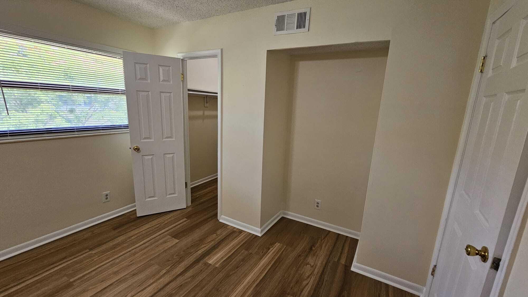 SPRINGWOOD CONDO - Residential Lease