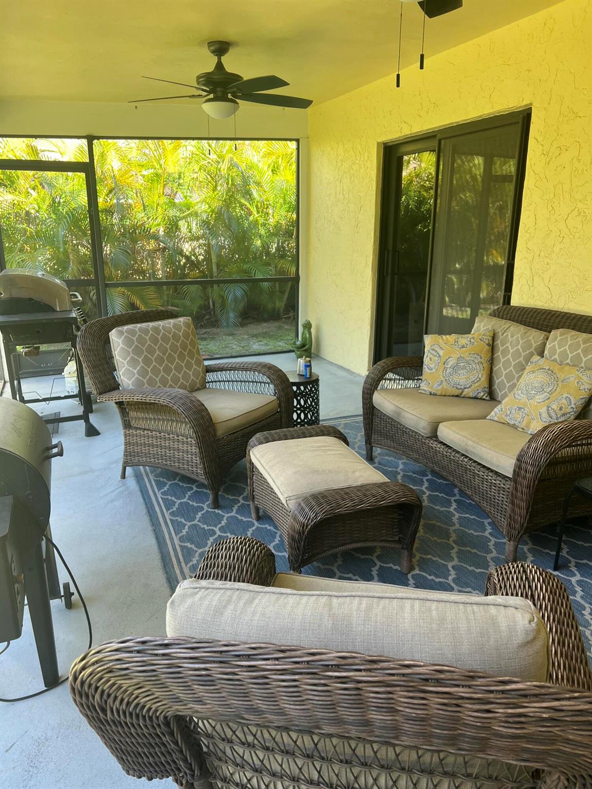 VILLA RICA - Residential Income