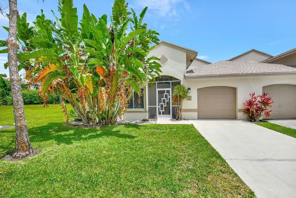 Photo of 9733 Boca Gardens Circle N #Apt. A, Boca Raton, FL 33496 (MLS # R10983553)