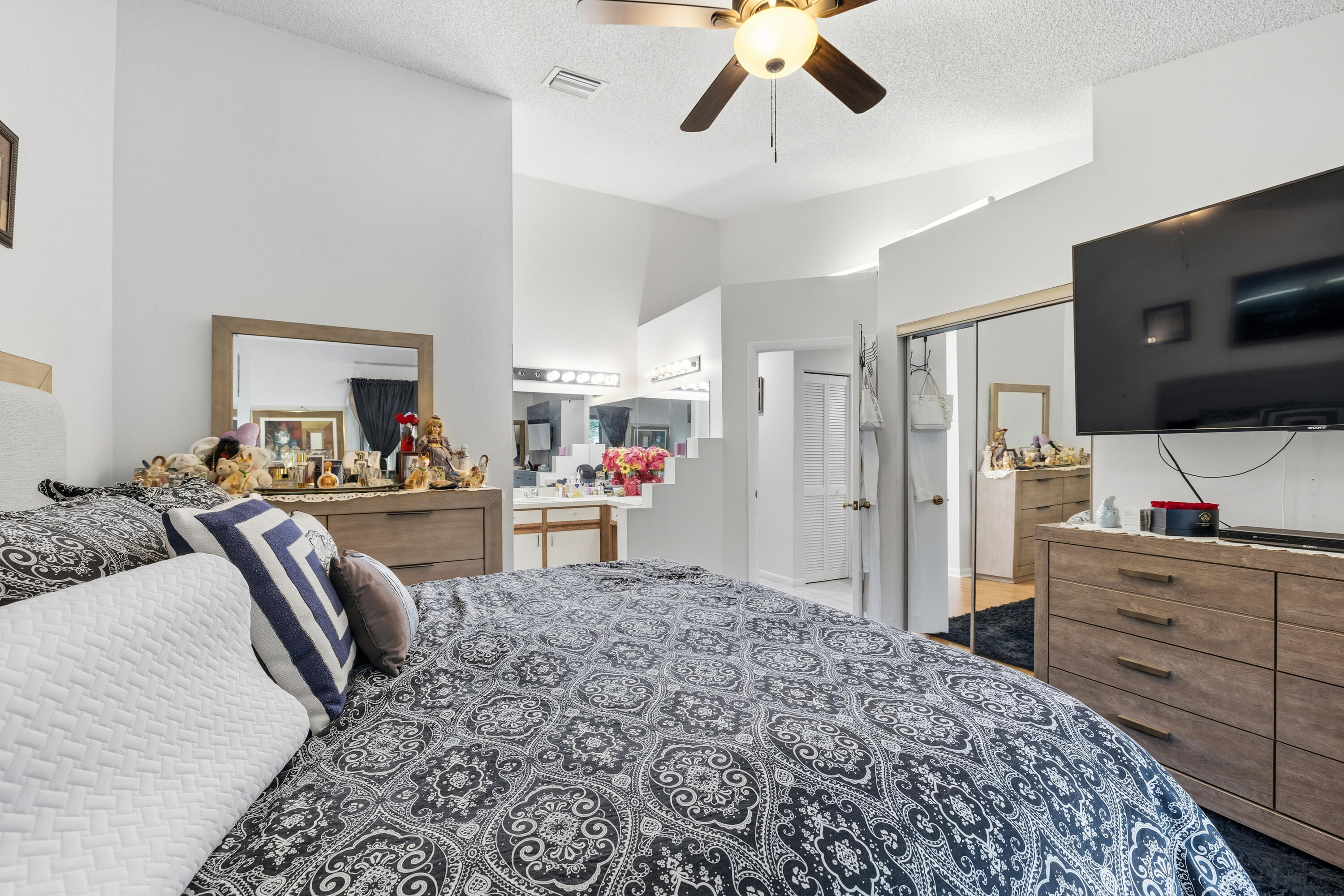 BRIGHTON LAKES - Residential Lease