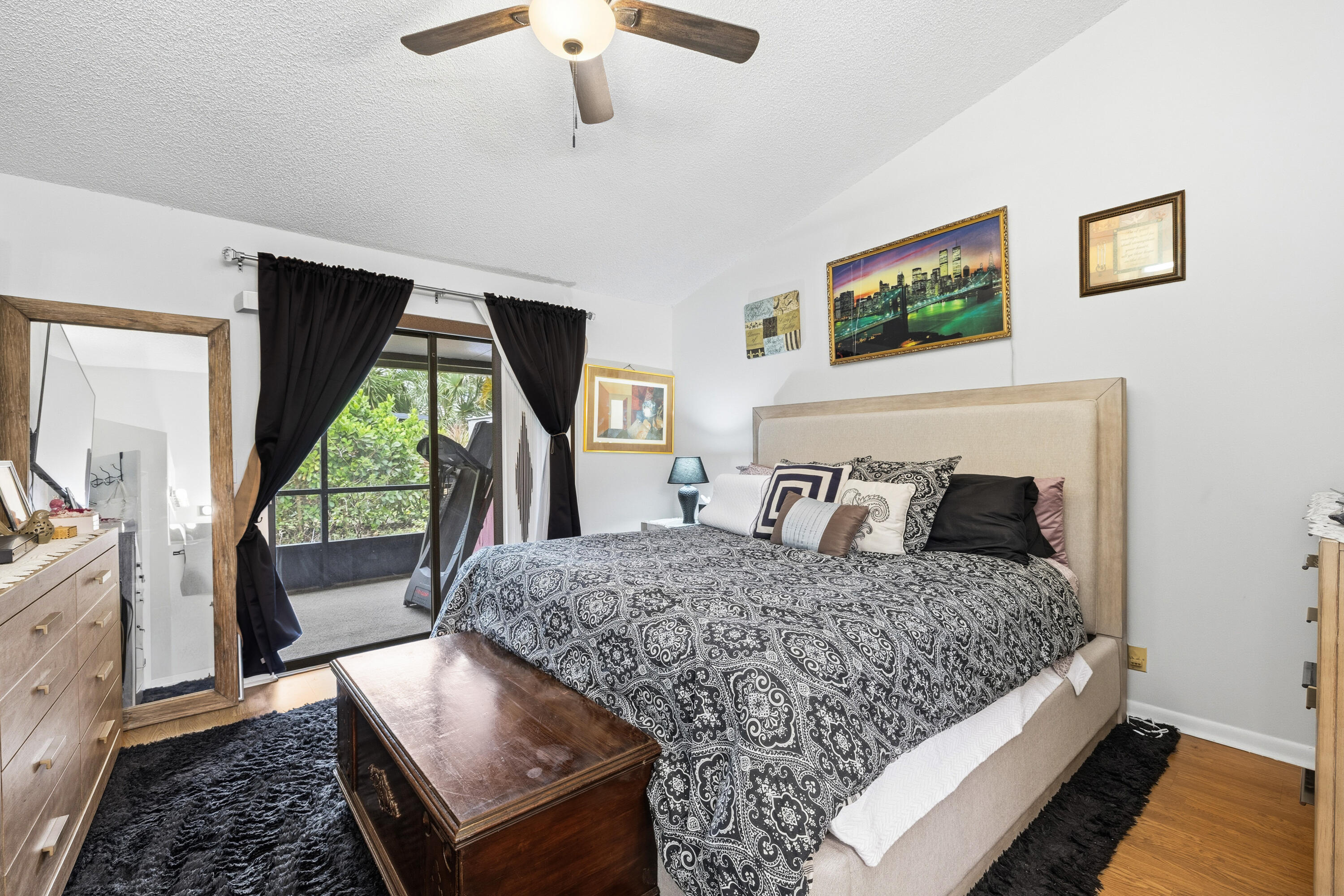 BRIGHTON LAKES - Residential Lease