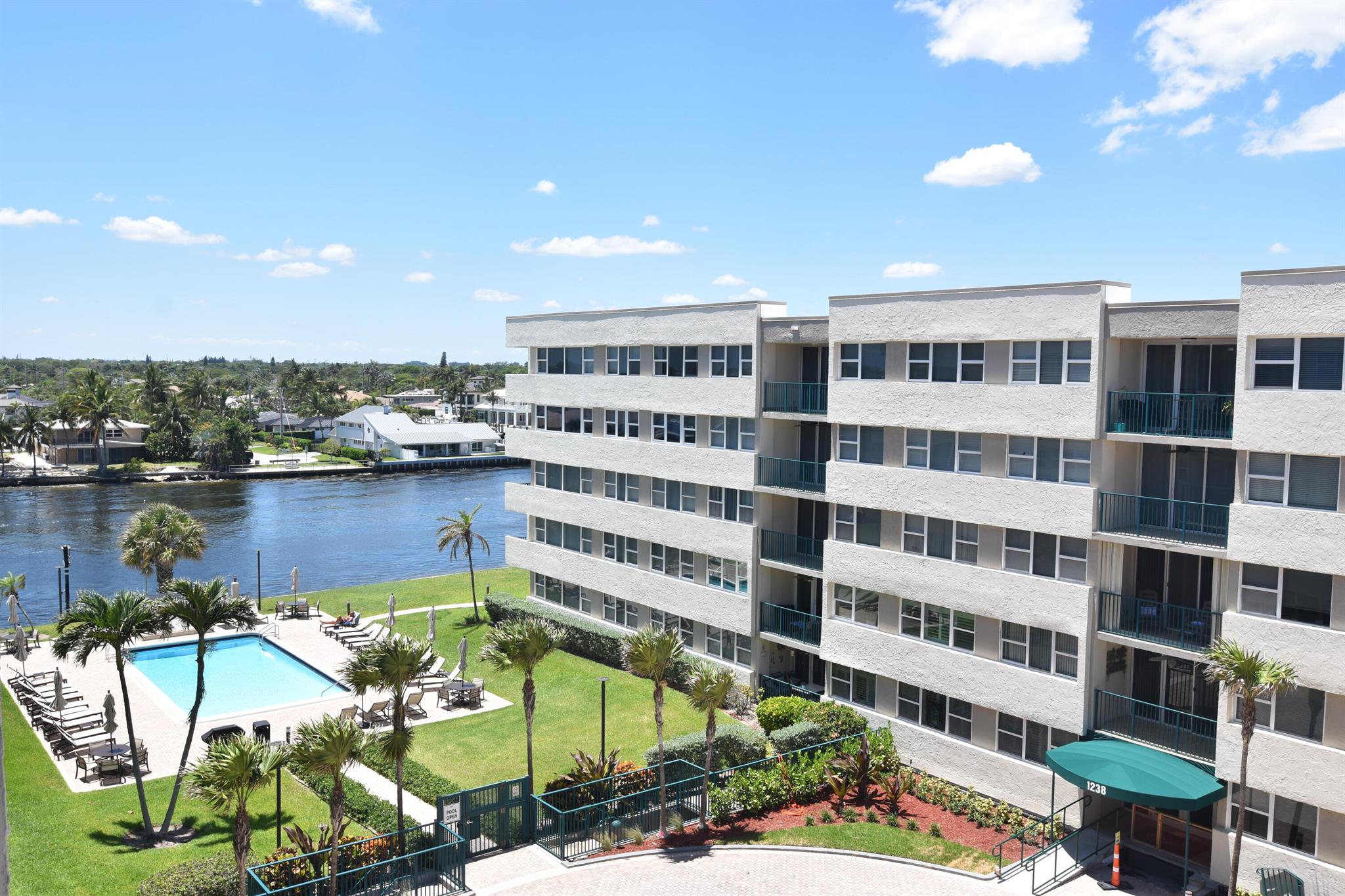 PORT DE MER CONDO - Residential Lease