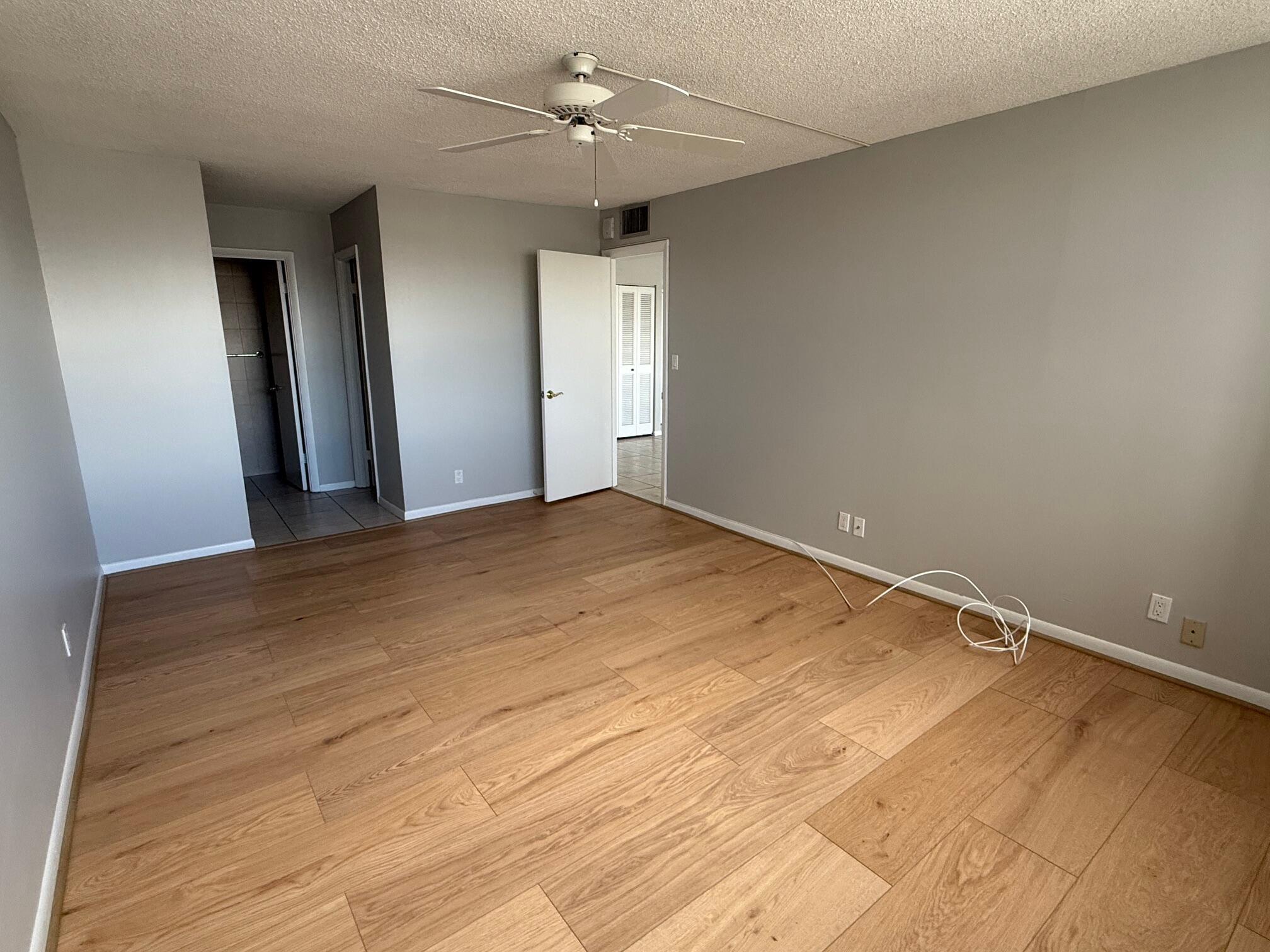 PORT DE MER CONDO - Residential Lease