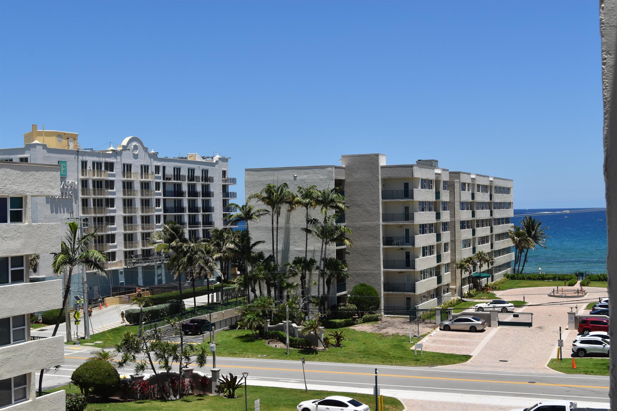 PORT DE MER CONDO - Residential Lease