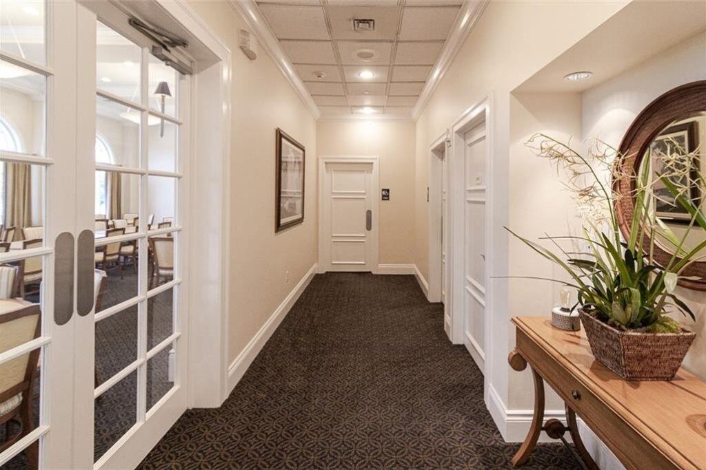 PALM COVE GOLF & YACHT CL - Residential