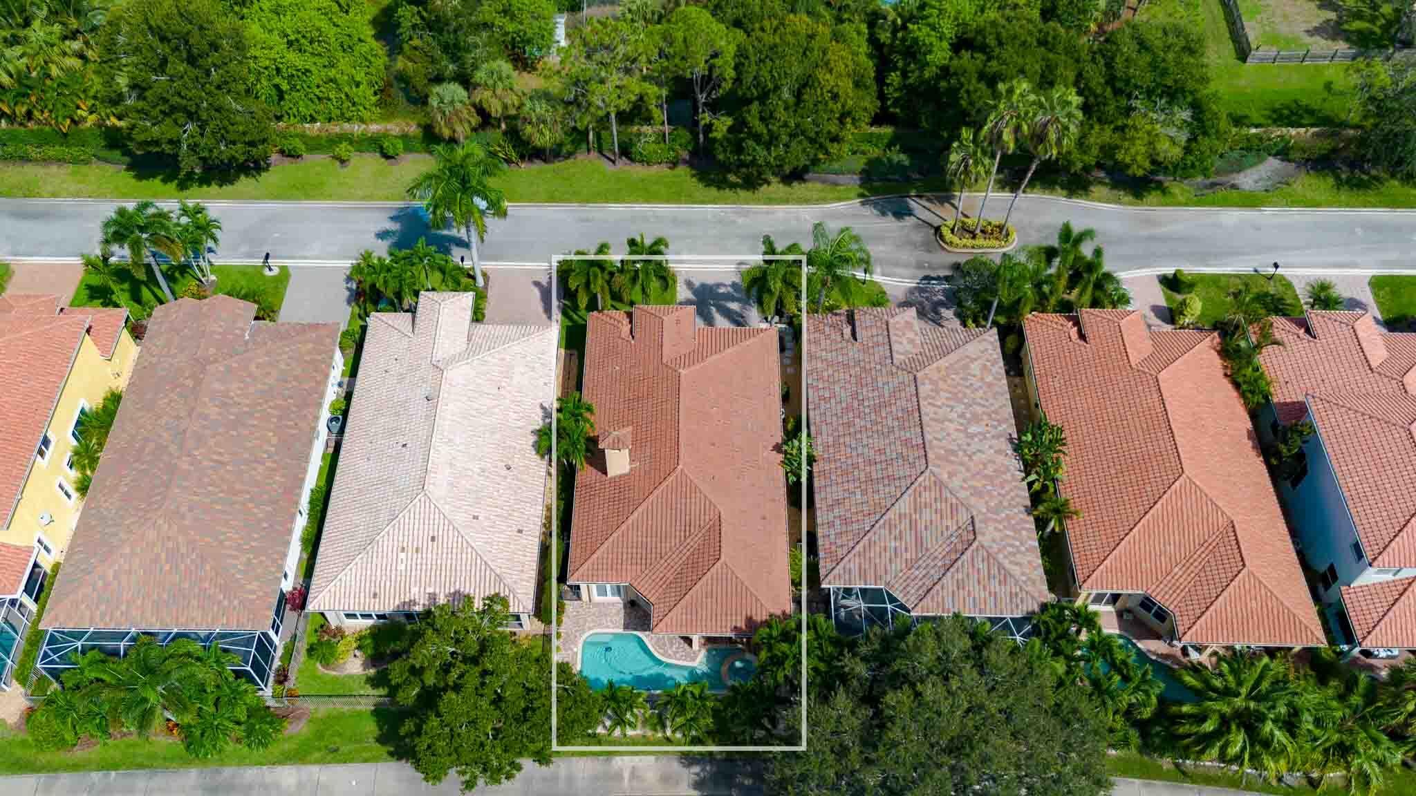 PALM COVE GOLF & YACHT CL - Residential