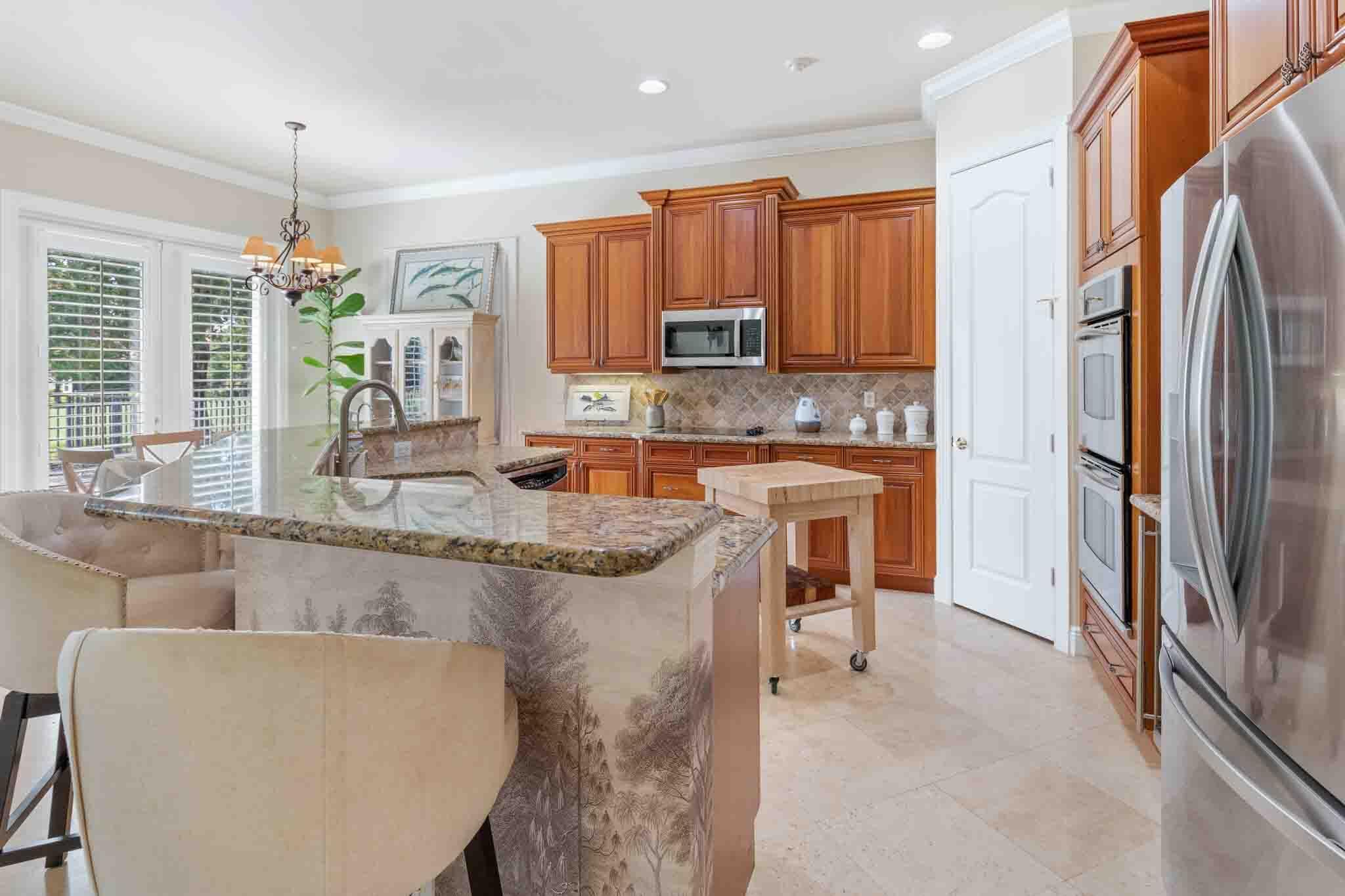PALM COVE GOLF & YACHT CL - Residential
