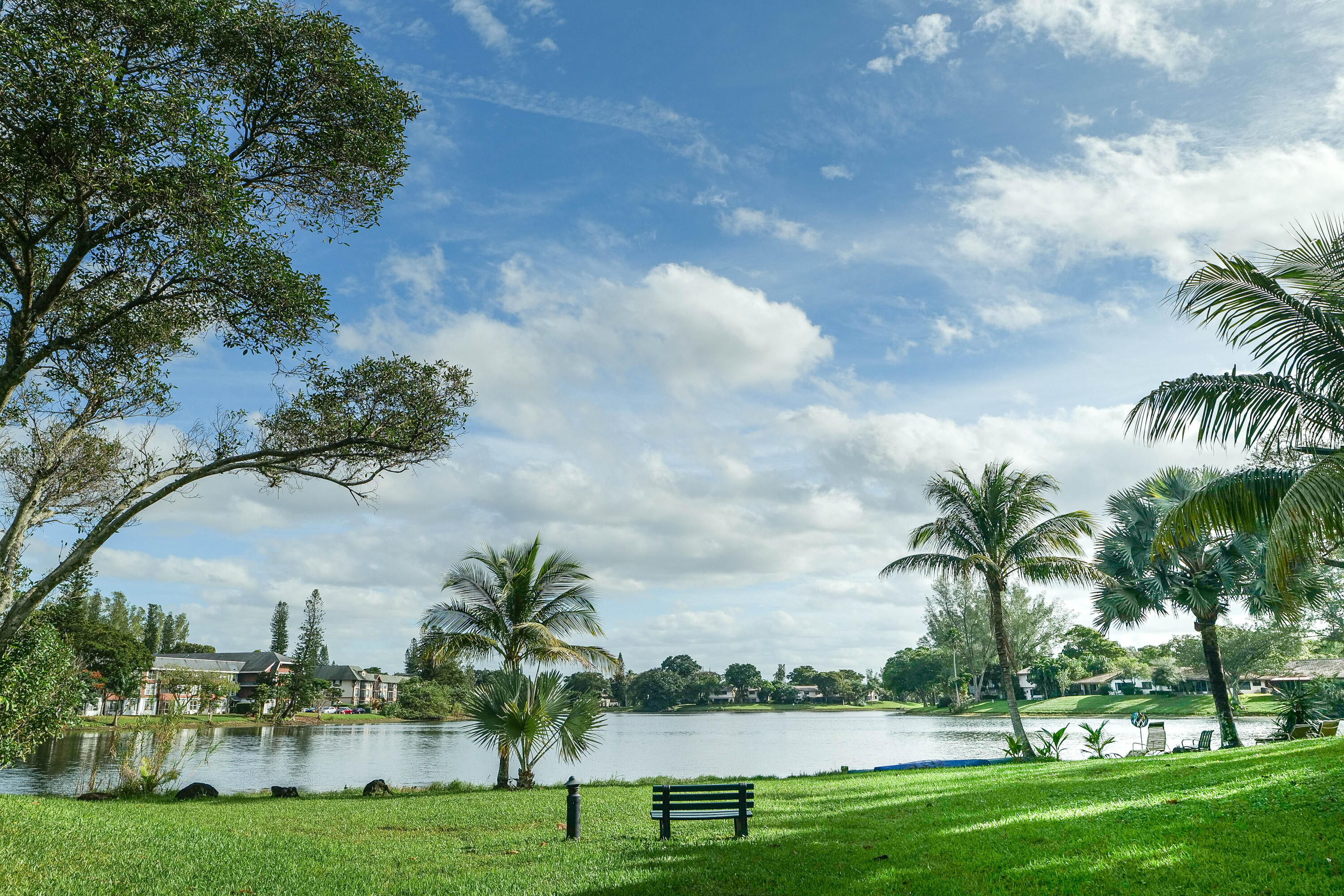 HILLS OF INVERRARY - Residential